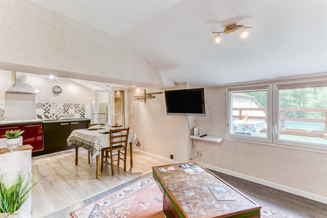 Le Pardoux Apartment Saint-Pardoux  Luaran gambar