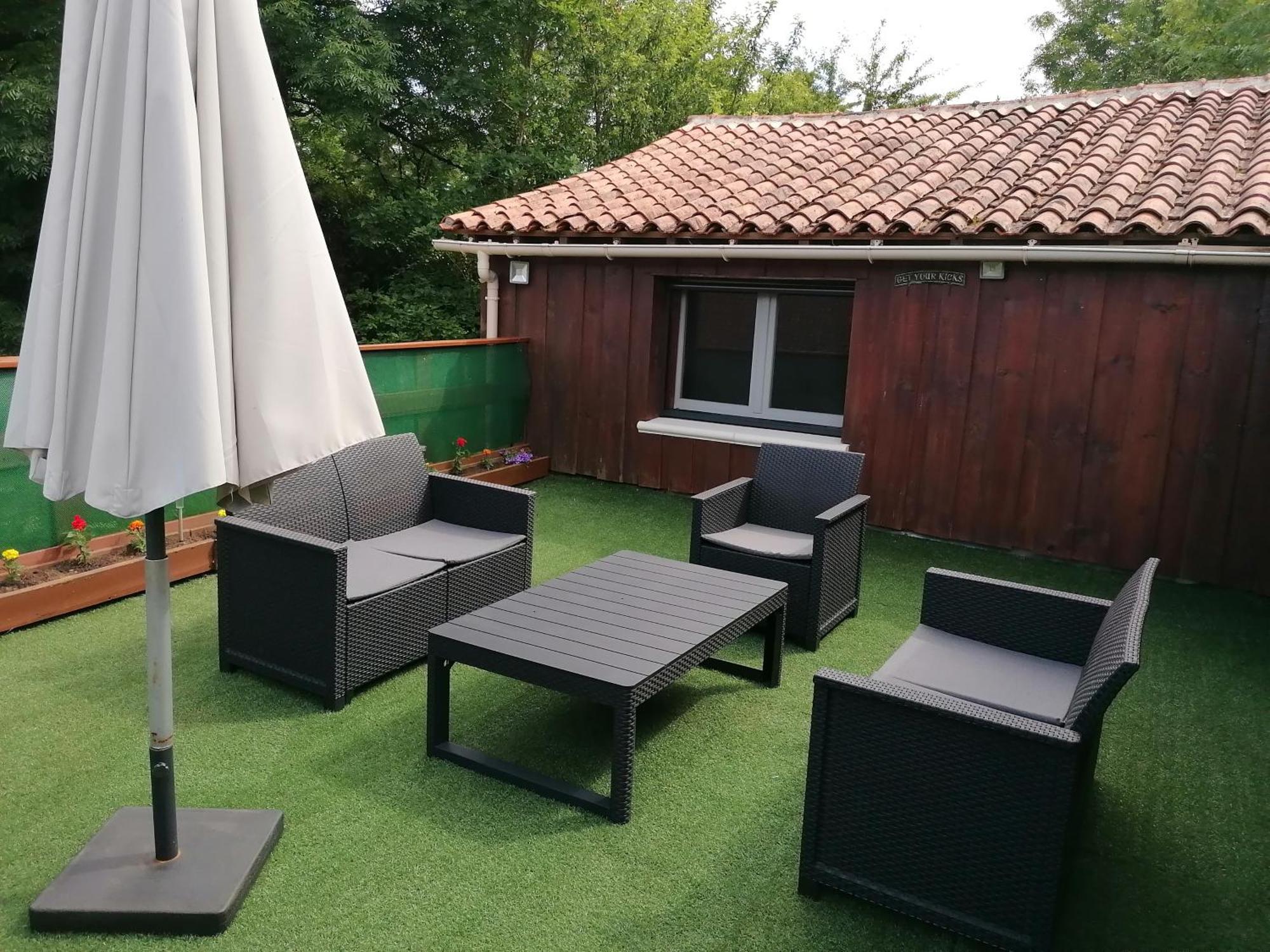 Le Pardoux Apartment Saint-Pardoux  Luaran gambar